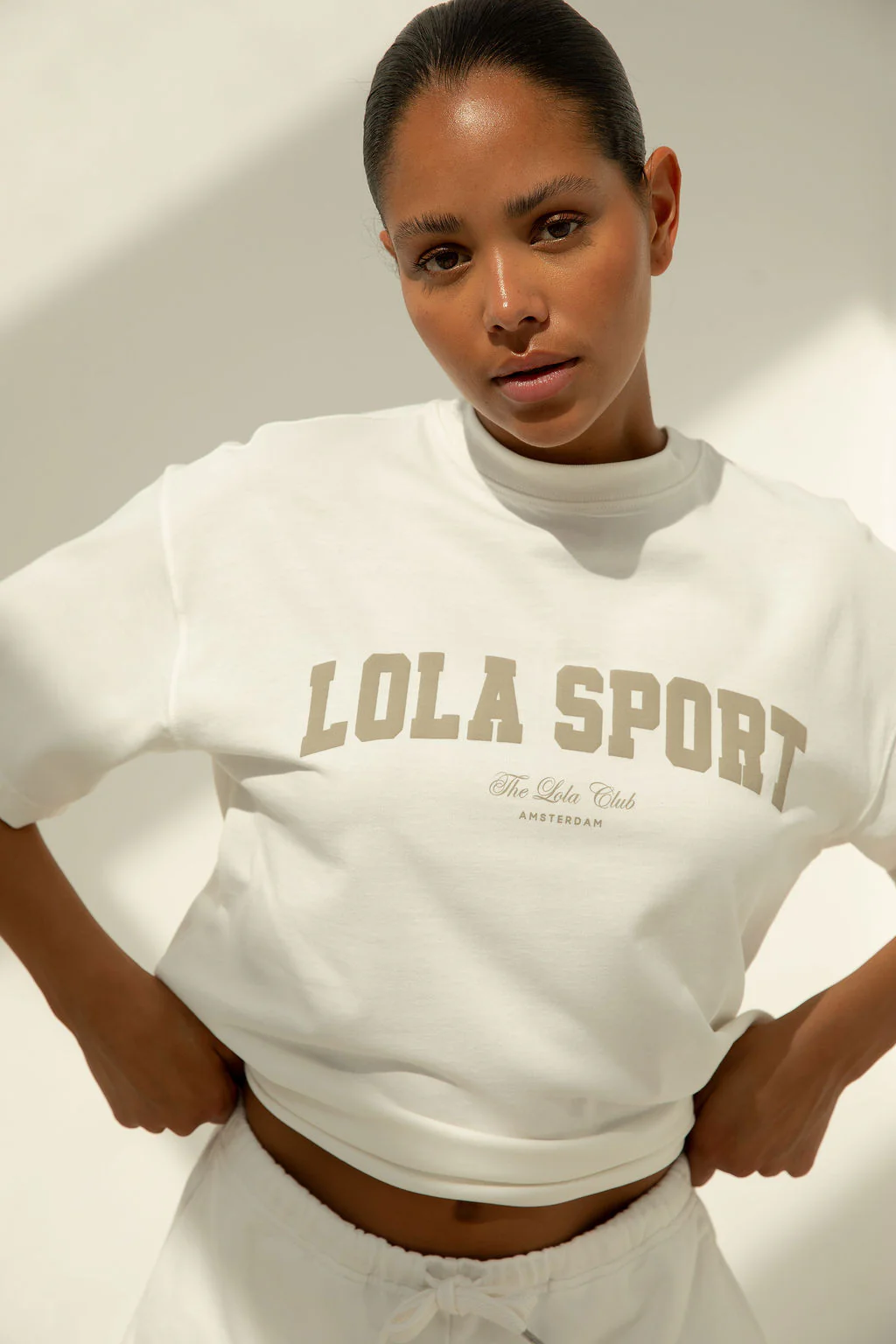 Emma Tee | Sand - Image 2